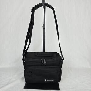 Samsonite Camera Bag Black Zipper Close Adjustable Crossbody Strap 8" x 5" x6.5"